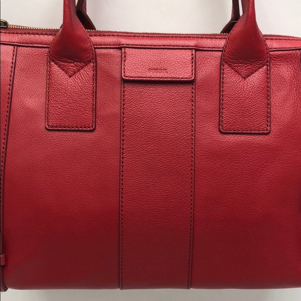 Fossil Crimson Shoulder Bag Satchel Leather New - Picture 2 of 8